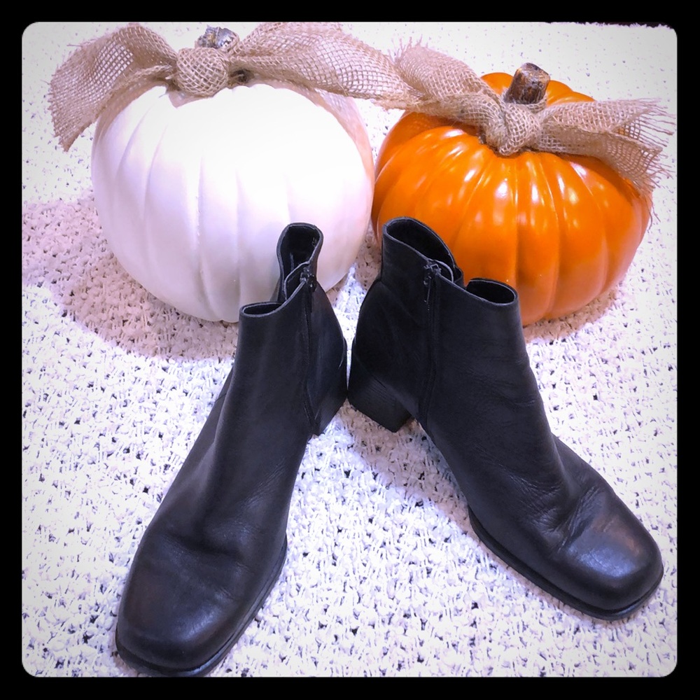 Gently worn PACES black block heeled booties.